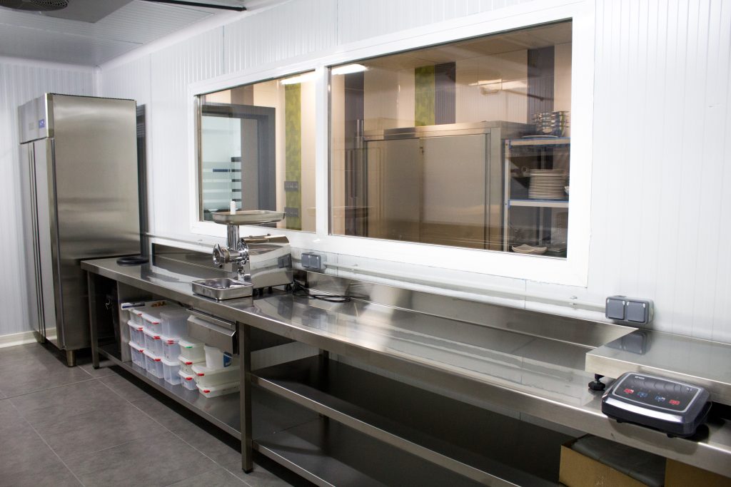 cocina-aulum-alquiler-aulas-granada cocina-aulum-alquiler-aulas-granada